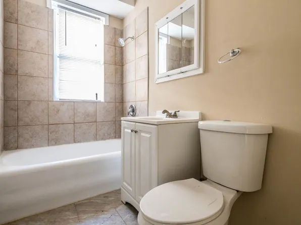 107-113 N Laramie Ave Chicago, IL 60644