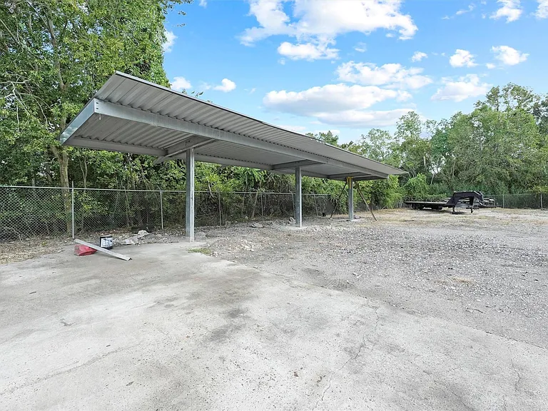 5621 Haywood St — Photo 24