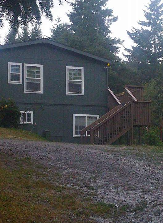 1st image of 6870 Beach Dr E
