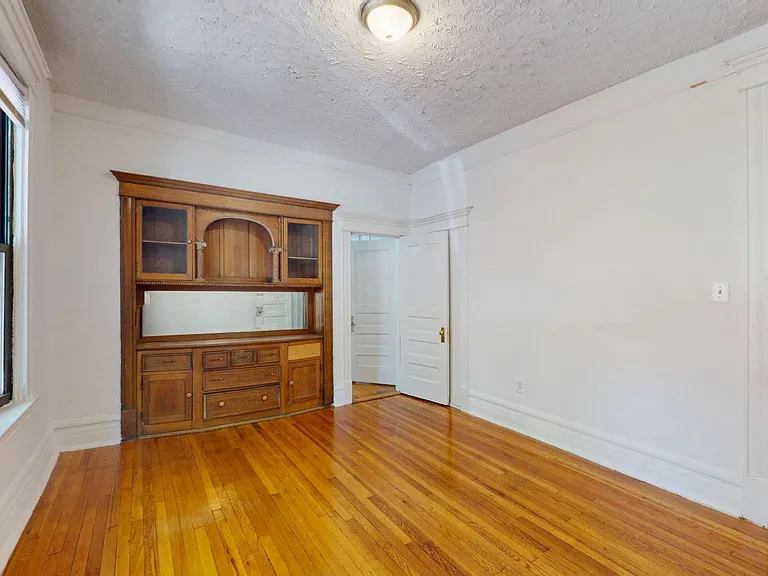 5401-5403 S. Woodlawn Avenue — Photo 78