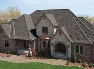 3950 S Red Fox Run, Joplin, MO 64804