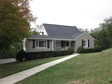273 Johnston Rd photo 1