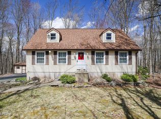 103 Forest Ln, Greentown, PA 18426