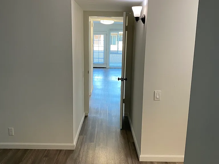 1014 W. Huntington Dr. — Photo 21