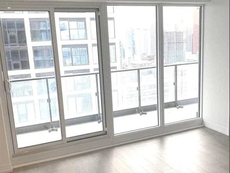 251 Jarvis St #3805 — Photo 10