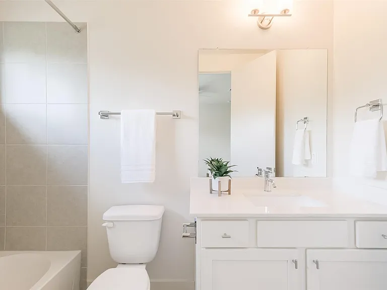 4817 Martin Oaks Ln — Photo 23