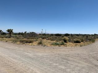 Mango St, Phelan, CA 92371