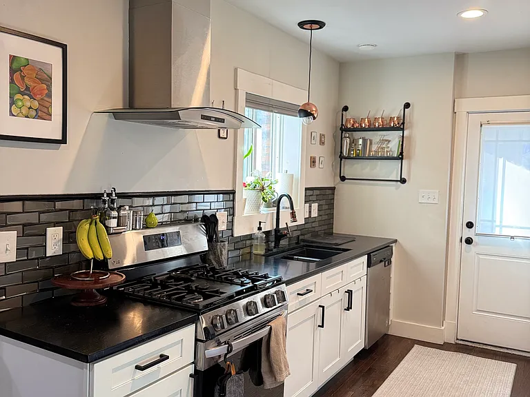 5328 Keystone St — Photo 8