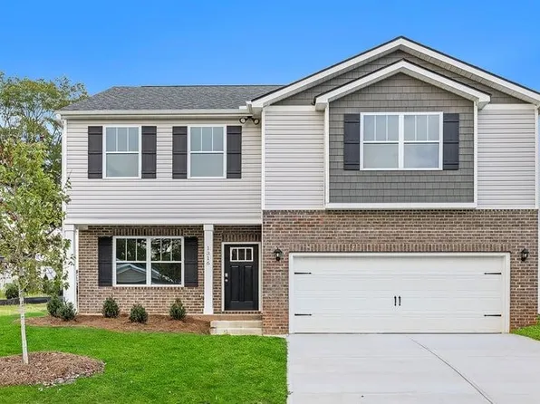 1316 Salix Ct, Spartanburg, SC 29303