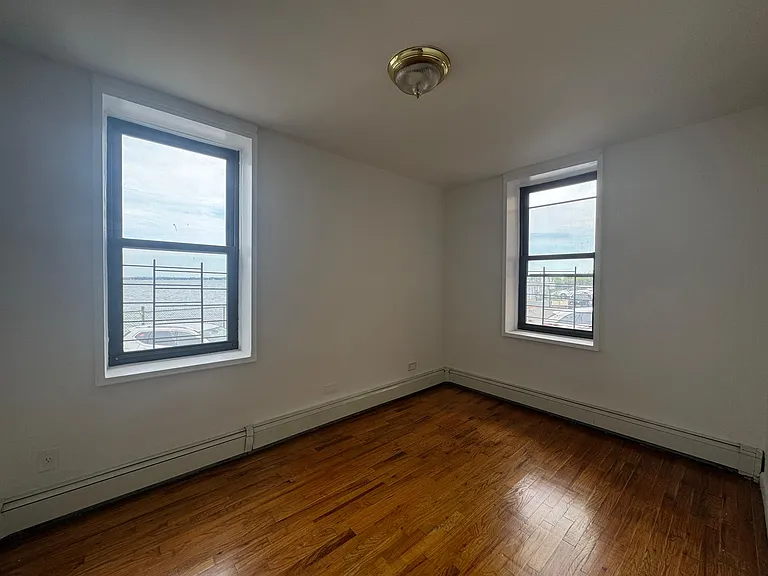 1130 Stadium Ave #LH — Photo 5