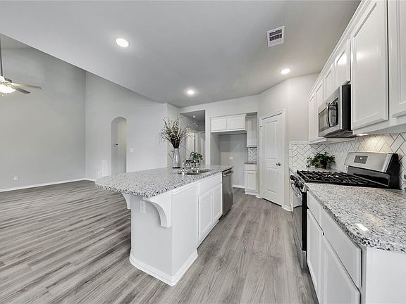 4th image of 21309 Sweetbay Magnolia Dr