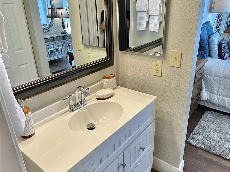 2716 Lodestone Dr — Photo 18