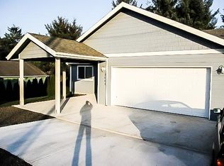 3664A 12th St, Tillamook, OR 97141