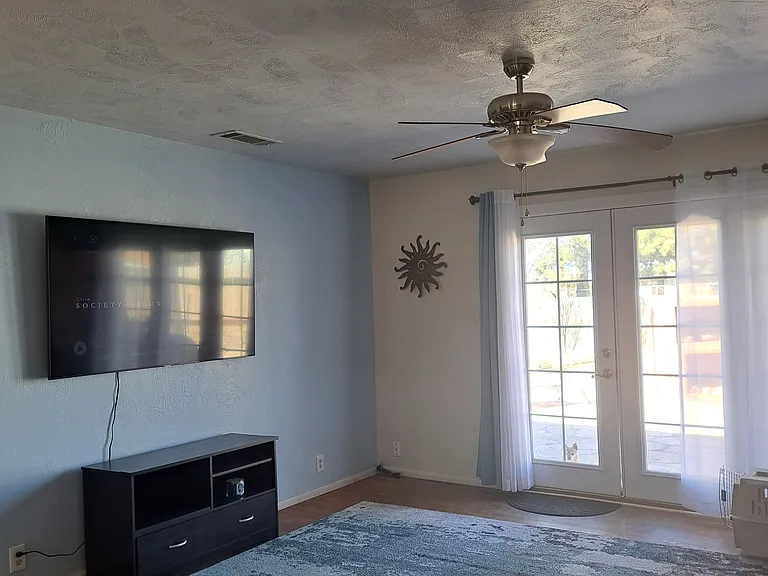 Aspen Dr — Photo 4