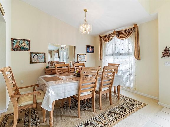 5th image of 2330 Colony Club Dr