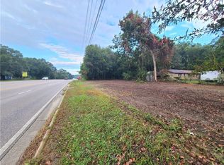 7260 Old Shell Rd, Mobile, AL 36608