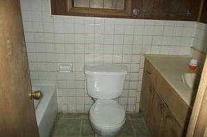 full bath downstairs