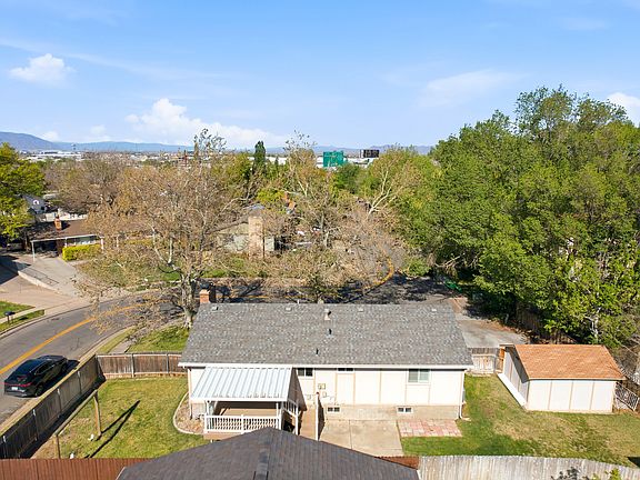 5th image of 159 E Wilson Rd