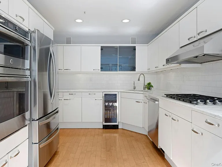102 Boulder Ridge Rd — Photo 3