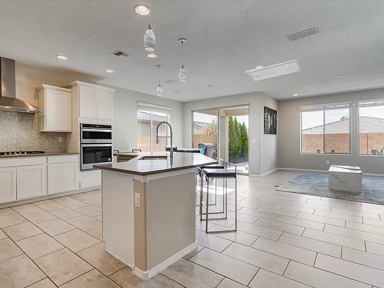 11439 Manzano Vista Ave SE — Photo 20
