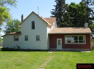 32429 Grogan Dr, Saint James, MN 56081
