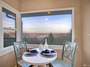 3550 SW Admiral Way, Seattle, WA 98126