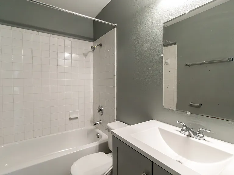 1601 Benttree Dr #1 — Photo 15