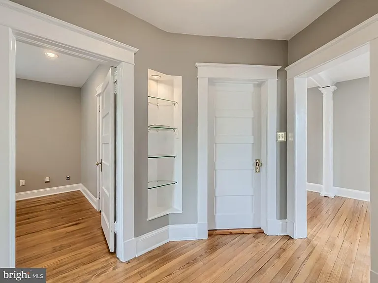 3201 E Joppa Rd — Photo 15