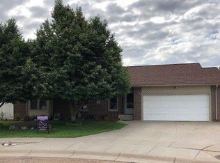 402 Elbert Ct, Holcomb, KS 67851