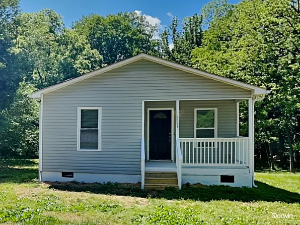 1114 8th St, Statesville, NC 28677