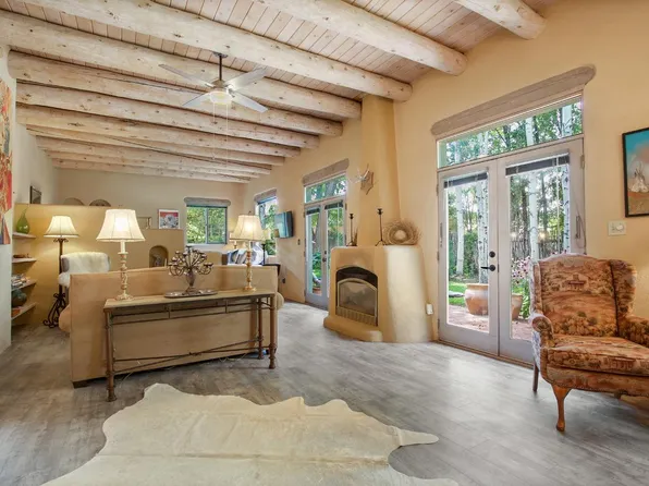 206 Siler Rd, Taos, NM 87571