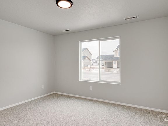 3rd image of 400 Crystal Rock Ave