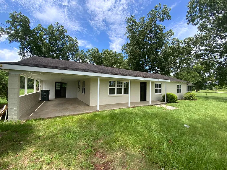 12818 Barwick Rd — Photo 1