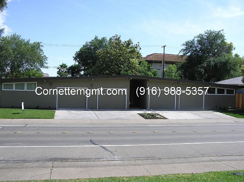 1st image of 108 Estates Dr APT A