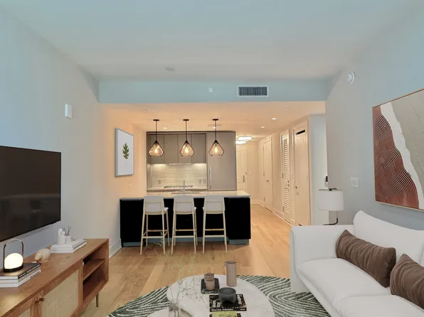 218 West 103rd Street 5F image 2 of 8