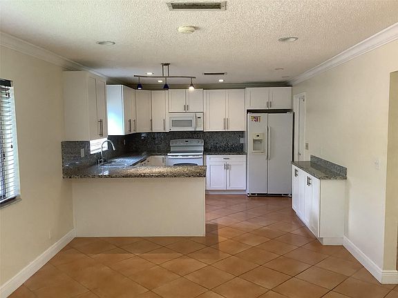 4th image of 8320 NW 54th Court