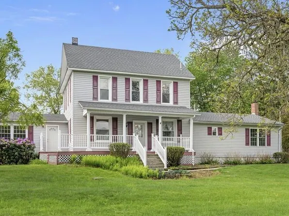 153 Rolling Hills Rd, Johnstown, PA 15905