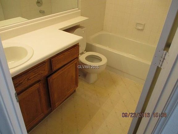 5th image of 1476 Angel Falls St #0
