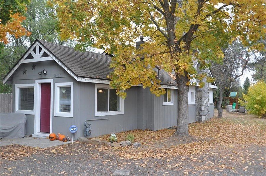 1st image of 10715 E McElroy Ave