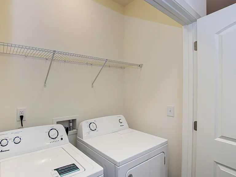 7050 Duncan Acres Dr — Photo 14