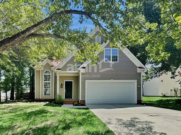 3346 Cherrybrook Dr, Jamestown, NC 27282