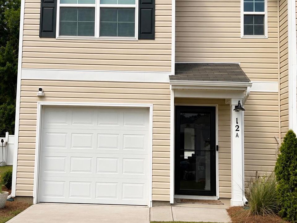 1st image of 12 Almeda Ct #A