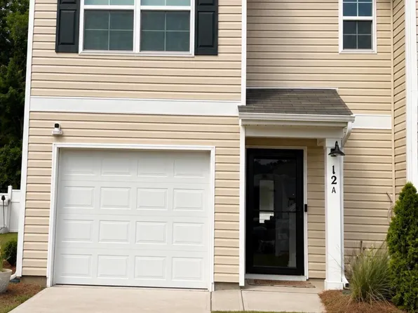 12 Almeda Ct #A, Lugoff, SC 29078