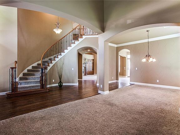 4th image of 11198 Wellshire Ln