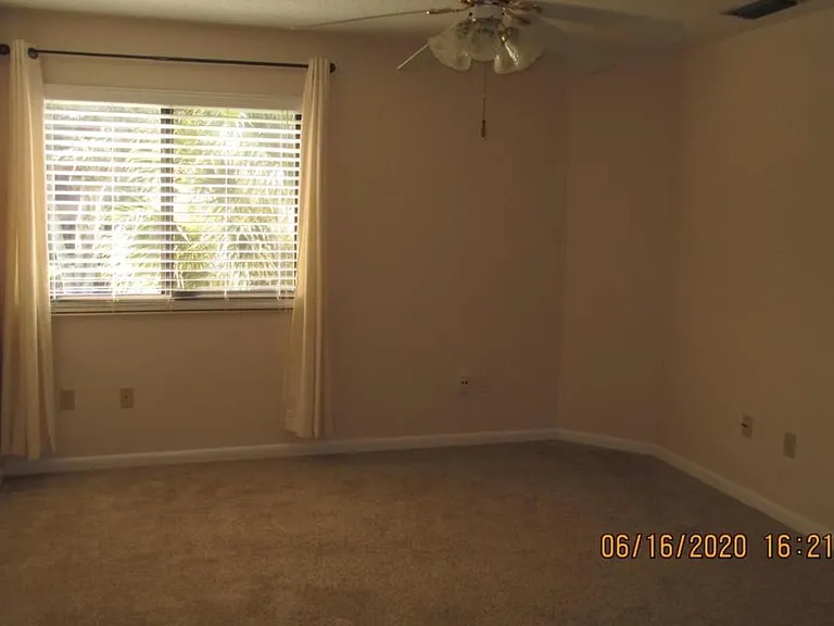 100 Lakewood Village Cir — Photo 18