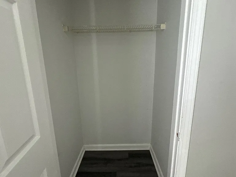 4103 Blue Lick Ct #6 — Photo 8