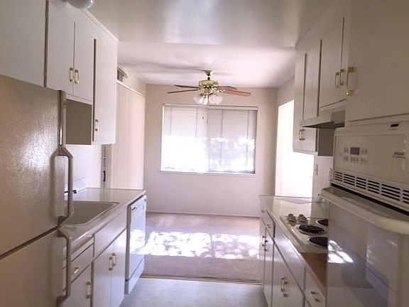 4th image of 1559 Alta Glen Dr APT 4