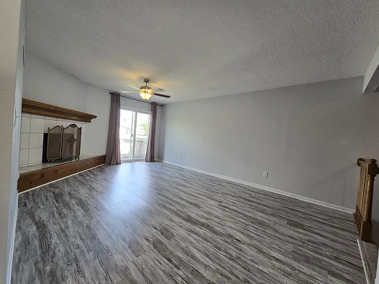 934 Egret St — Photo 6