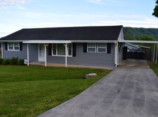 2005 Greenway St, Kingsport, TN 37660