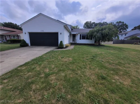 172 Xavier St, Elyria, OH 44035